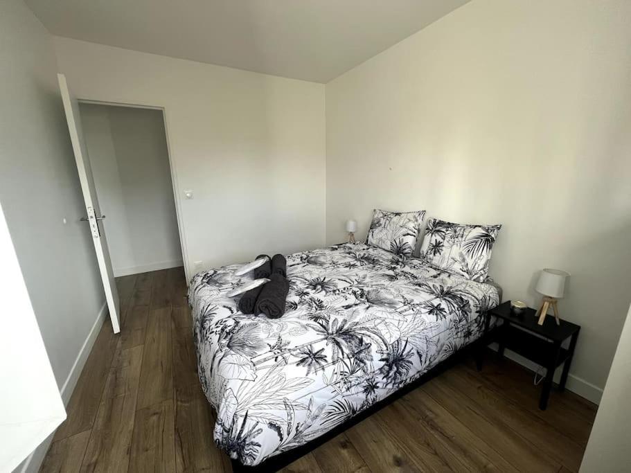 Hana Home Mantes-La-Jolie 6 Personnes Parking Public Gratuit Business&Family Exterior photo